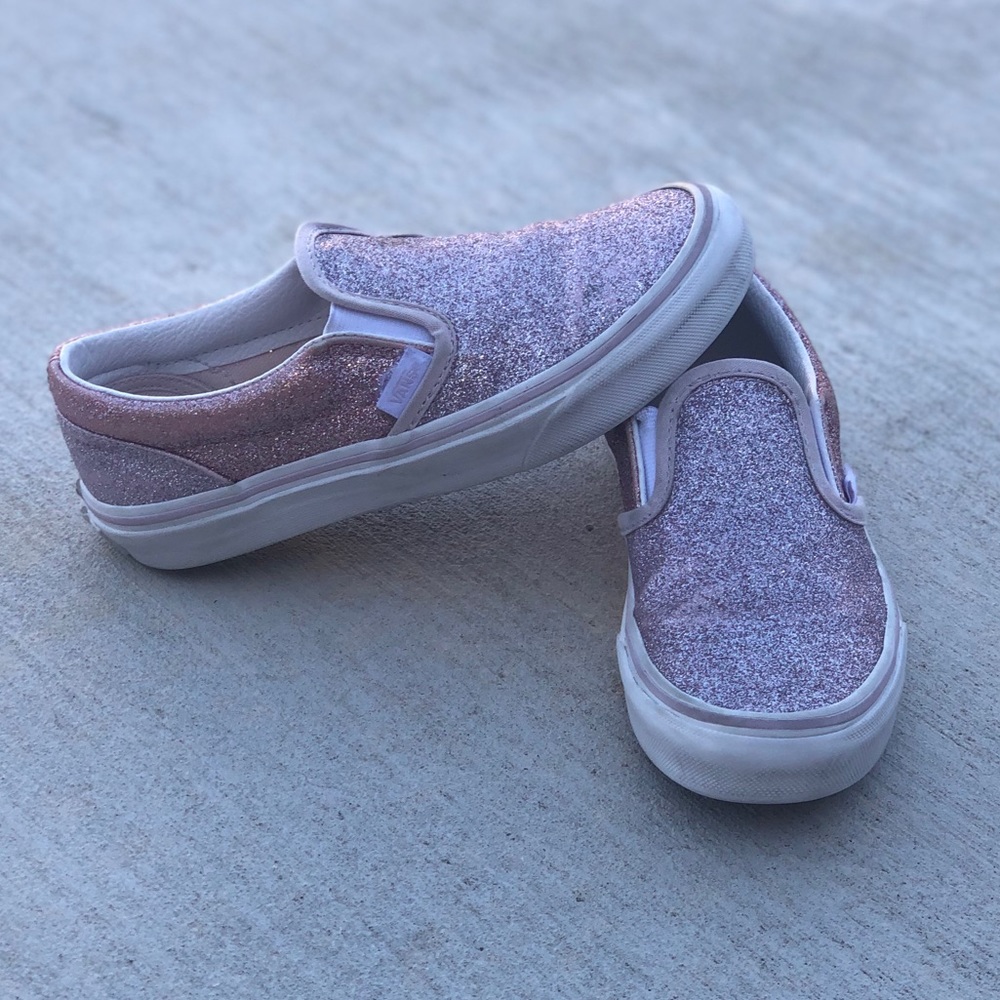 Size 2 pink glitter Vans